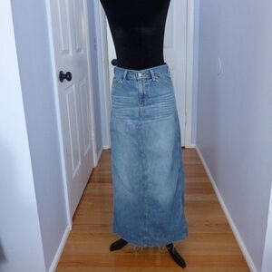 American Eagle Long Denim Maxi Skirt w/ Raw Hem & Back Slit Size 0